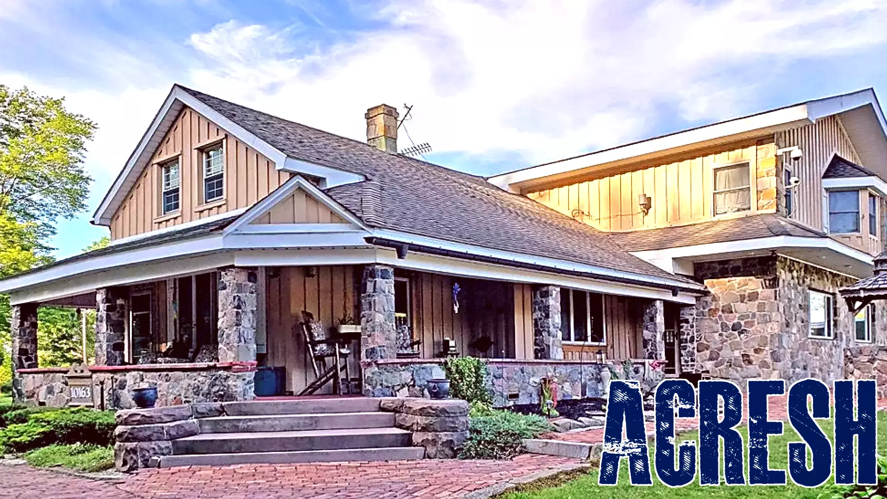 Explore a Stunning $1.895 Million Estate in Greene Township