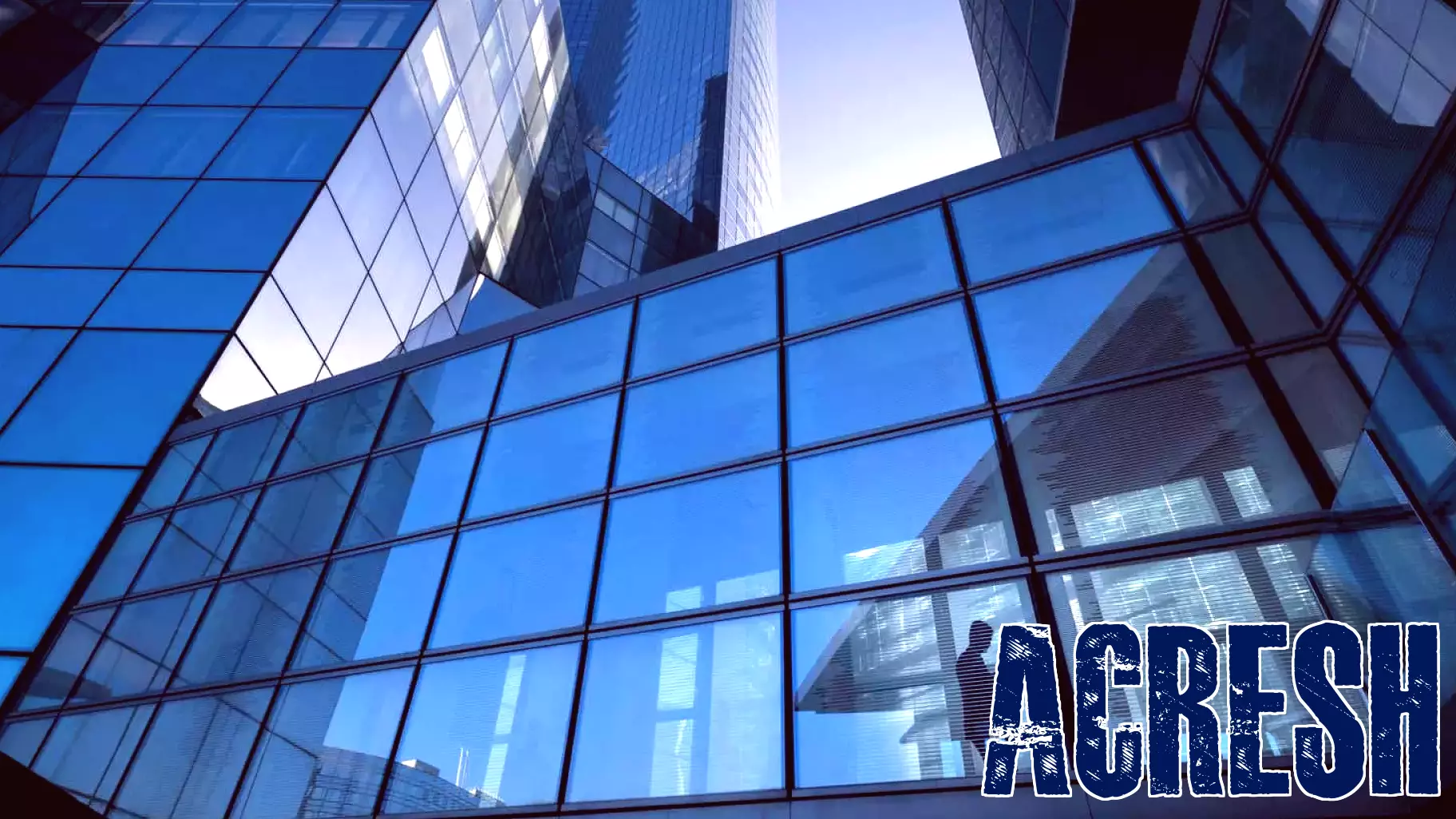 RLTY: A High-Yield Real Estate Fund with Elevated Costs