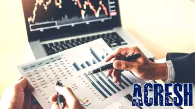 Comparing Long-Term Returns: Stocks vs. Real Estate